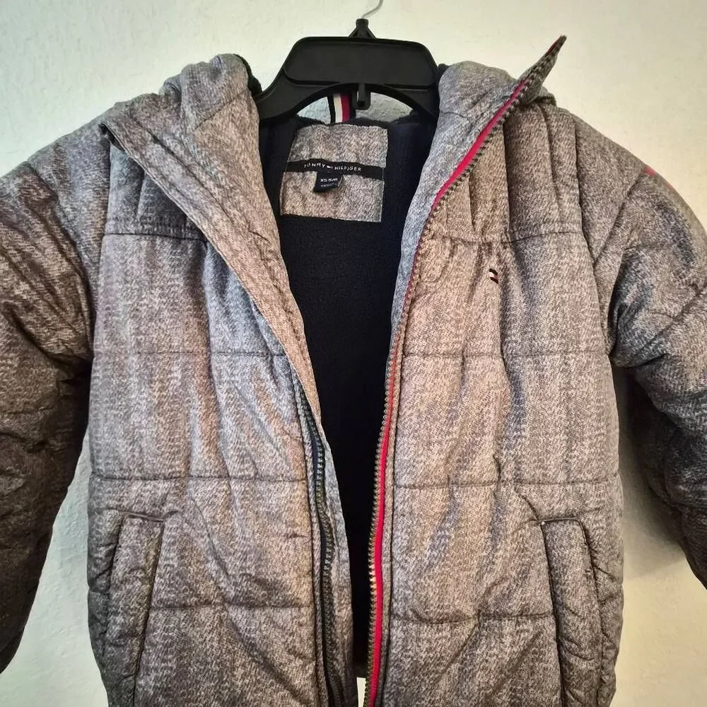 Boy's Tommy Hilfiger Fleece-lined Puffer Jacket: Unisex Kids Waterproof Winter